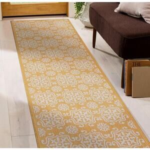 World Rug Gallery Transitional Medallion Print Indoor / Outdoor Area Rug, Yellow